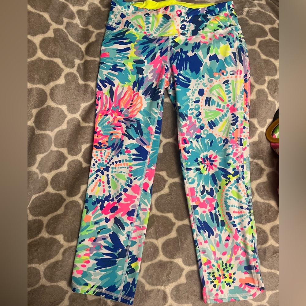 Lilly Pulitzer weekender crop luxletic leggings in print Dive in sz S